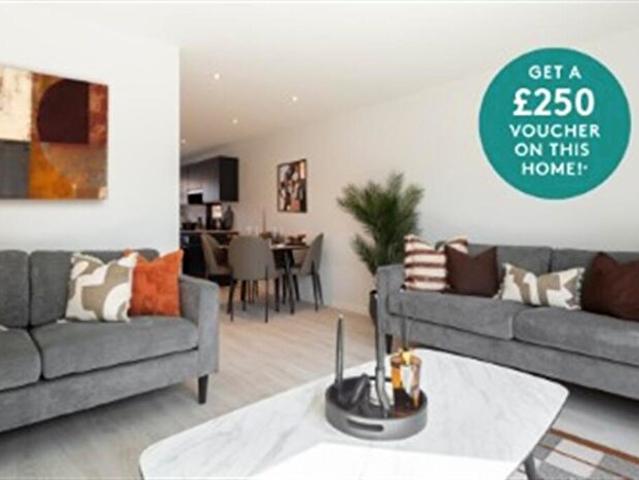 2 Bedroom End Of Terrace House To Rent In Casa, North Valley, Nottingham, NG7