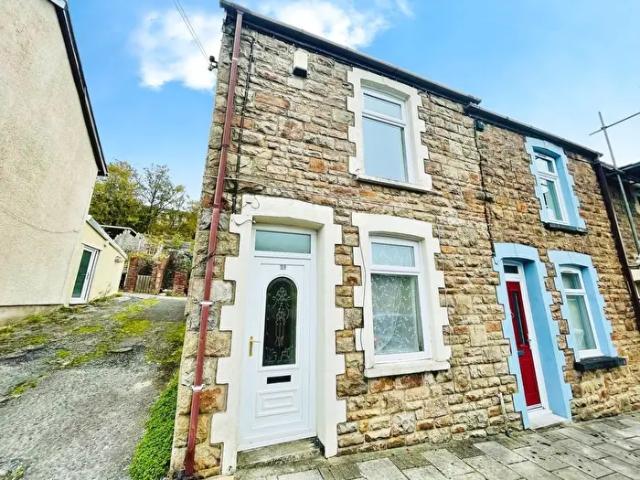 2 Bedroom End Of Terrace House To Rent In Excelsior Street, Waunlwyd, Ebbw Vale, NP23