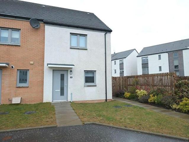 2 Bedroom End Of Terrace House To Rent In Huntly Crescent, Stirling, FK8