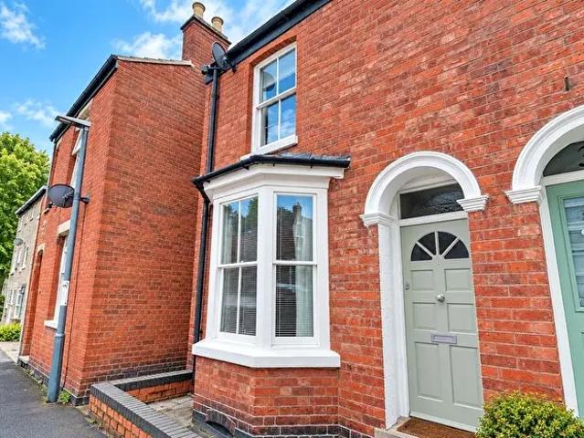 2 Bedroom End Of Terrace House To Rent In Norfolk Street, Leamington Spa, CV32