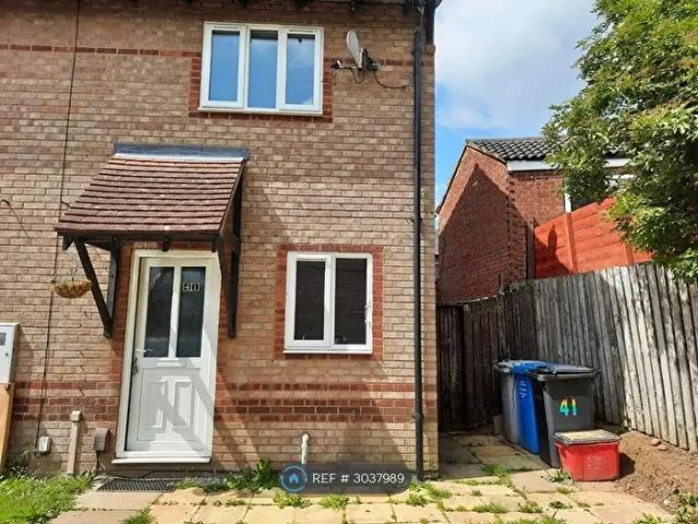 2 Bedroom End Of Terrace House To Rent In Richmond Avenue, Kettering, NN15