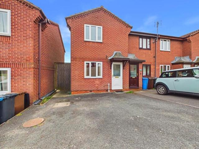 2 Bedroom End Of Terrace House To Rent In Samantha Court, Oakwood, DE21