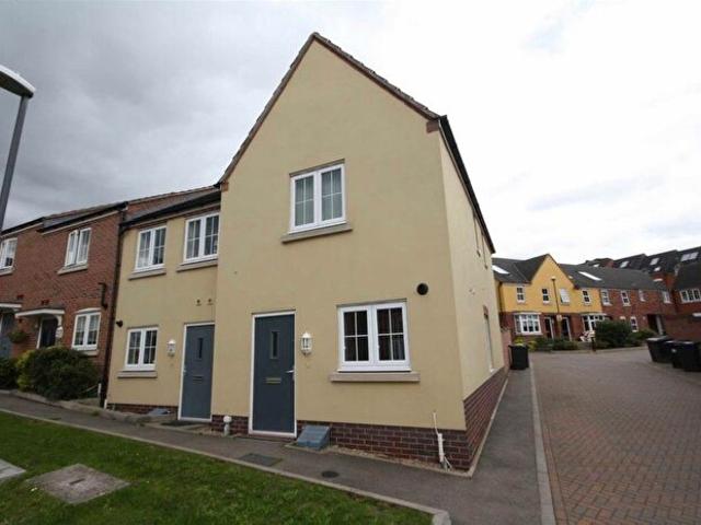 2 Bedroom End Of Terrace House To Rent In Seven Foot Lane, Camp Hill, Nuneaton, CV10