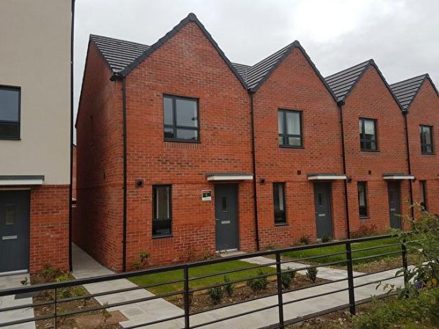 2 Bedroom End Of Terrace House To Rent In Sir Harry Secombe Court, Swansea, SA1