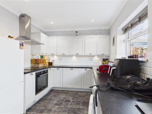 2 Bedroom End Terraced House
