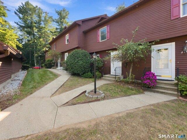 2 bedroom, Enfield CT 06082 105576476