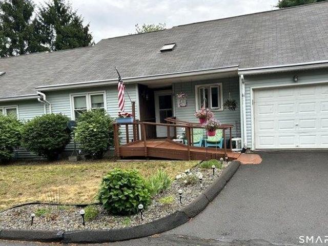 2 bedroom, East Windsor CT 06088 105155878