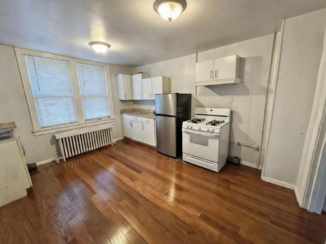 2 bedroom, East Chicago IN 46312 106217060