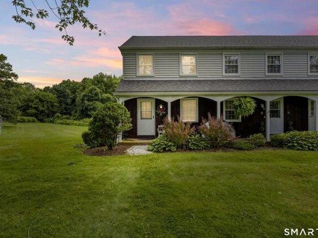 2 bedroom, East Granby CT 06026 105415604