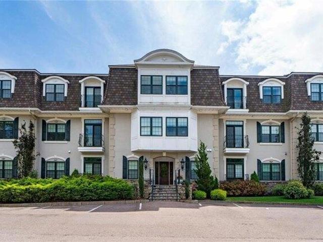 2 bedroom, East Greenwich RI 02818 105658692