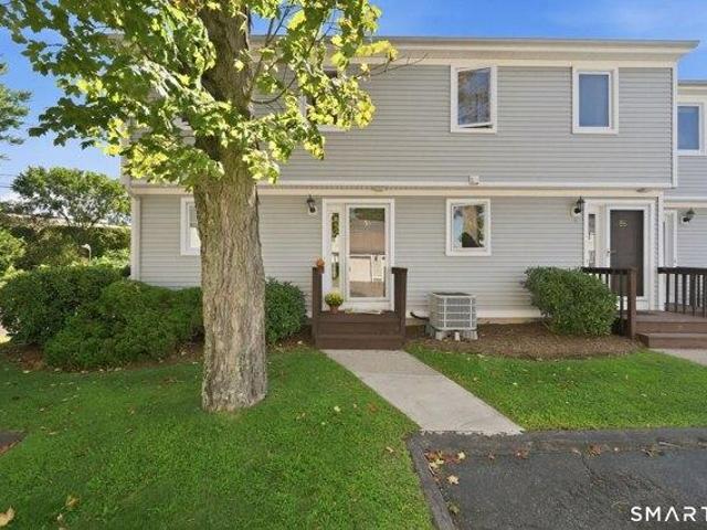 2 bedroom, East Hampton CT 06424 105579325
