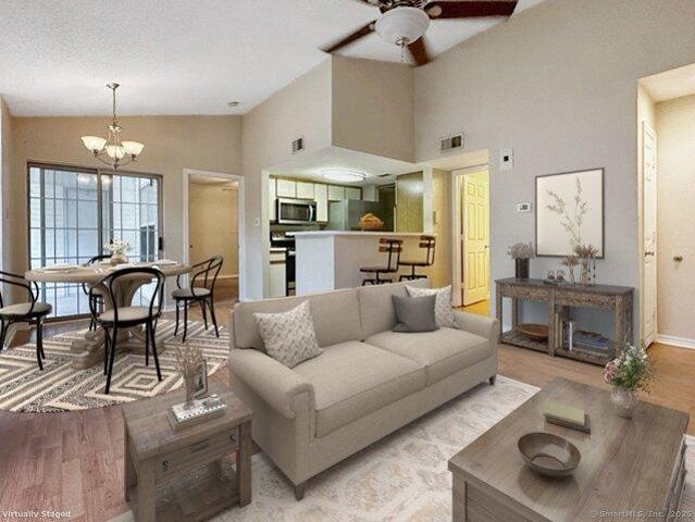 2 bedroom, East Hartford CT 06118 104511714