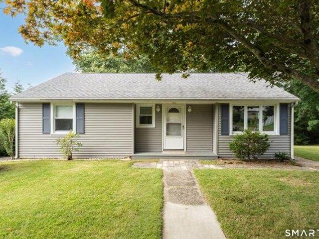 2 bedroom, East Lyme CT 06333 105662415