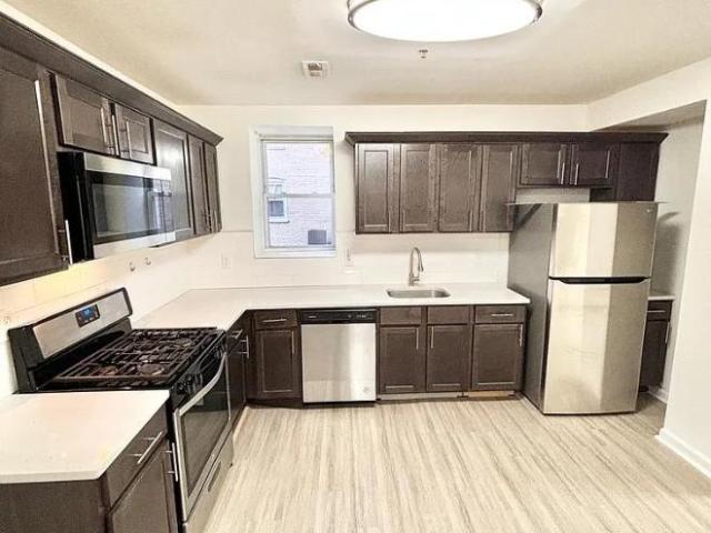 2 bedroom, East Orange NJ 07017 105968045