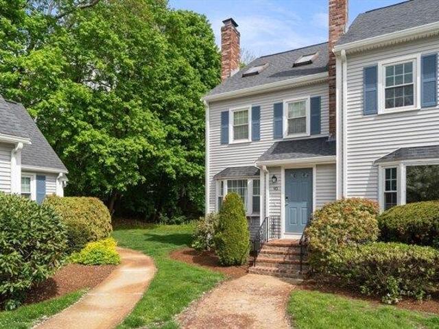 2 bedroom, Easton MA 02334 104233268