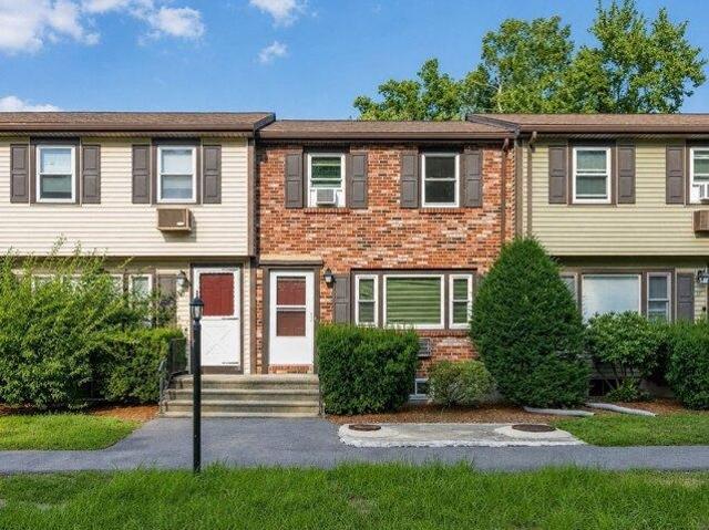 2 bedroom, Easton MA 02334 105384643