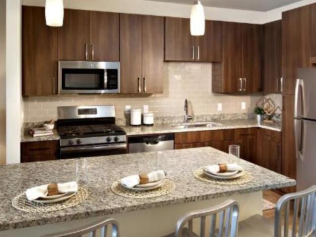 2 bedroom, Easton MA 02375 103973256