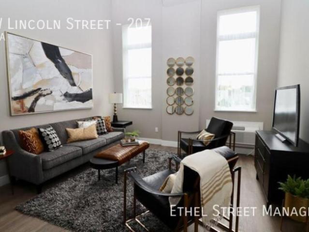 2 bedroom, Easton PA 18042 103332778