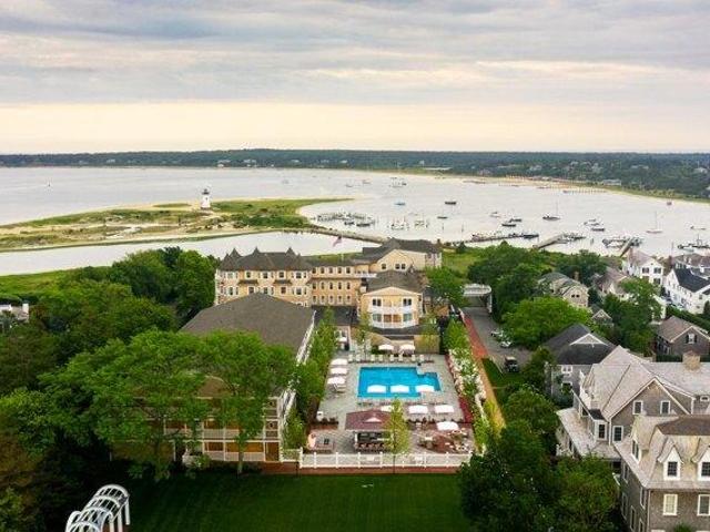 2 bedroom, Edgartown MA 02539 105873086