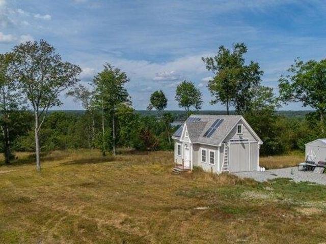 2 bedroom, Edgecomb ME 04556 105692984