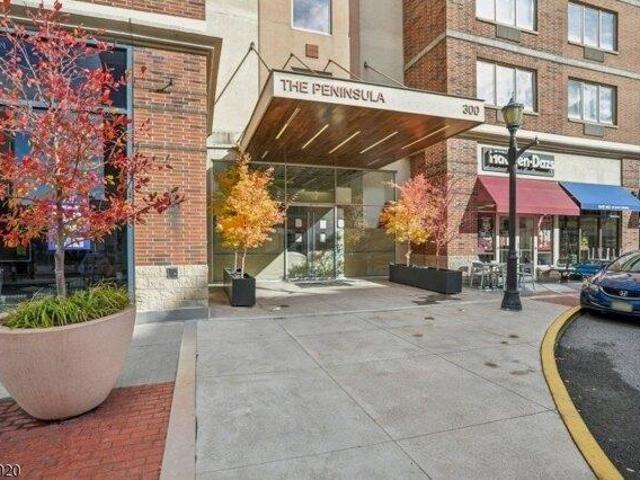 2 bedroom, Edgewater NJ 07020 105536599