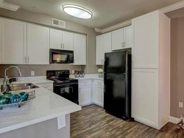 2 bedroom, Elk Grove CA 95757 104883566