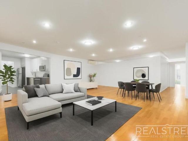 2 bedroom, ELMHURST NY 11373 104848291