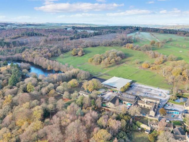 2 bedroom equestrian facility for sale