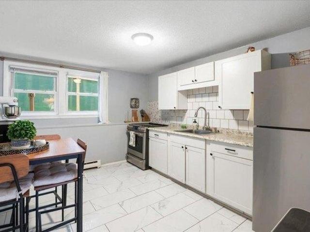 2 bedroom, Essex Junction VT 05452 105552107