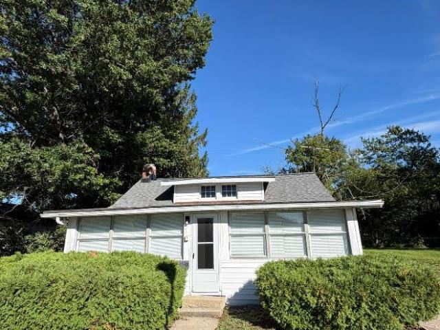 2 bedroom, Euclid OH 44123 LS105674055