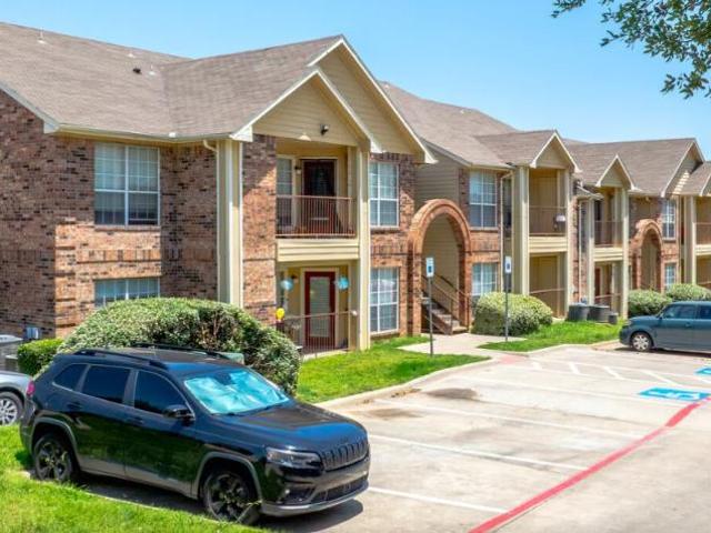 2 bedroom, Euless TX 76039 103361765