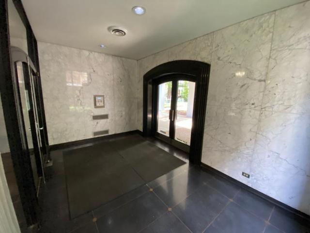 2 bedroom, Evanston IL 60201 105007215