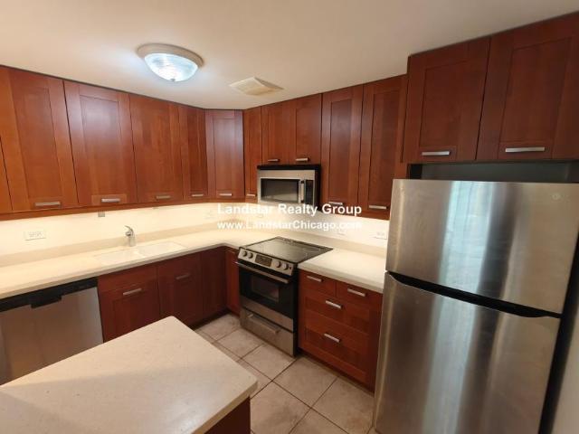 2 bedroom, Evanston IL 60201 103547353