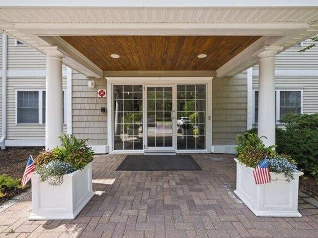 2 bedroom, Exeter NH 03833 104851932
