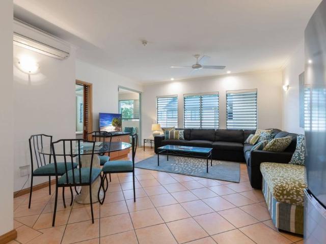2 Bedroom for Lease Mantra in TOWN All Bills Included