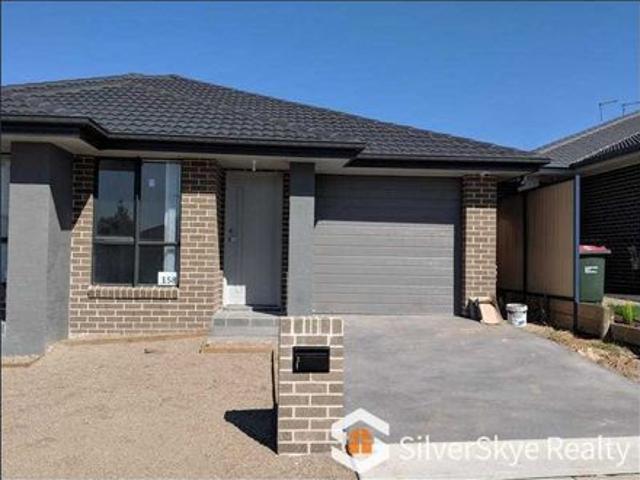2 Bedroom for Lease – Quiet & Convenient Location