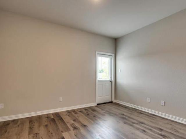 2 bedroom, Fort Worth TX 76053 105854529