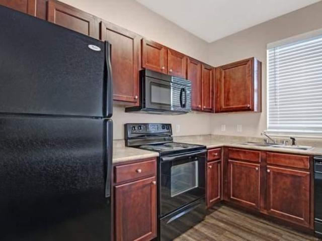 2 bedroom, Fort Worth TX 76179 105855589