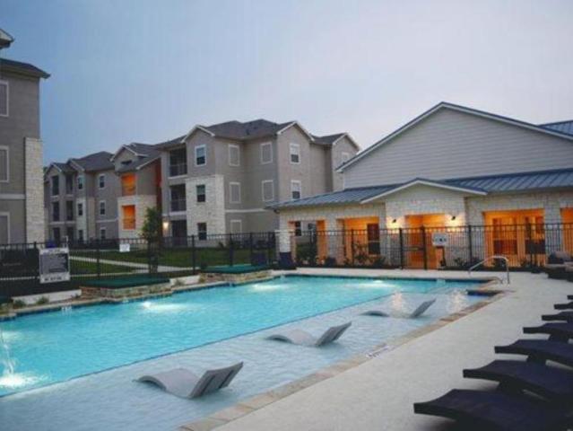 2 bedroom, Fort Worth TX 76179 106018854