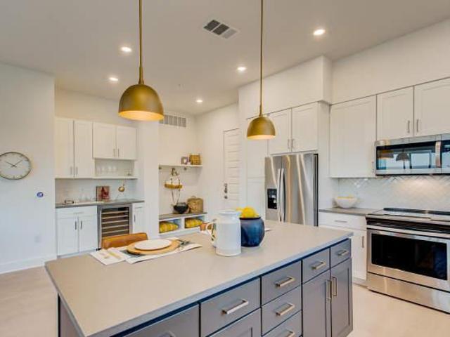 2 bedroom, Fort Worth TX 76107 105851022