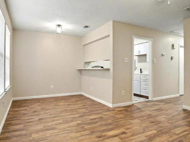 2 bedroom, Fort Worth TX 76107 106114755