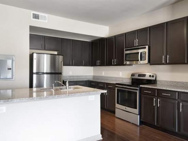 2 bedroom, Fort Worth TX 76104 105853530