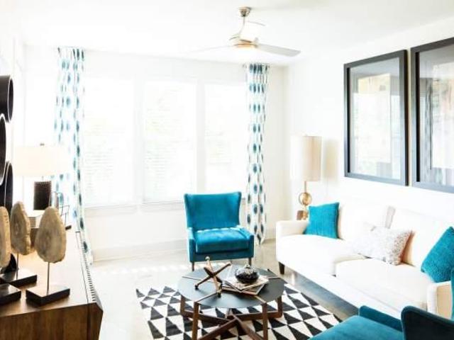 2 bedroom, Fort Worth TX 76110 105853187