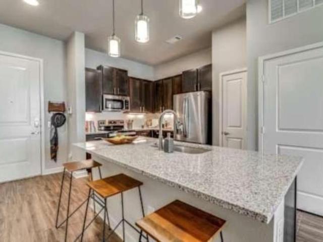 2 bedroom, Fort Worth TX 76111 104954510