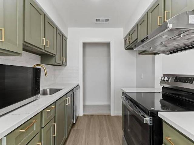2 bedroom, Fort Worth TX 76114 104291905