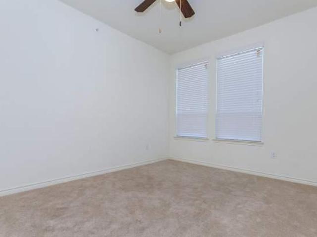 2 bedroom, Fort Worth TX 76119 105851225