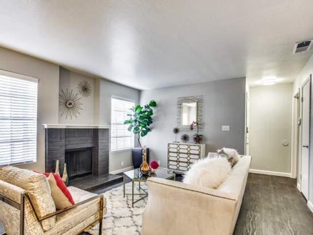 2 bedroom, Fort Worth TX 76120 105852994