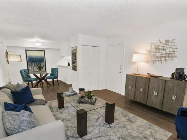 2 bedroom, Fort Worth TX 76120 105852264