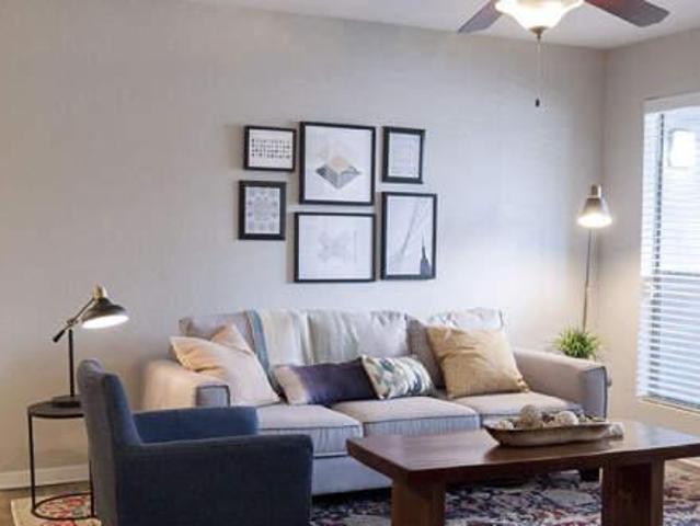 2 bedroom, Fort Worth TX 76120 105855532
