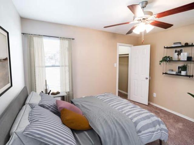 2 bedroom, Fort Worth TX 76133 105851568